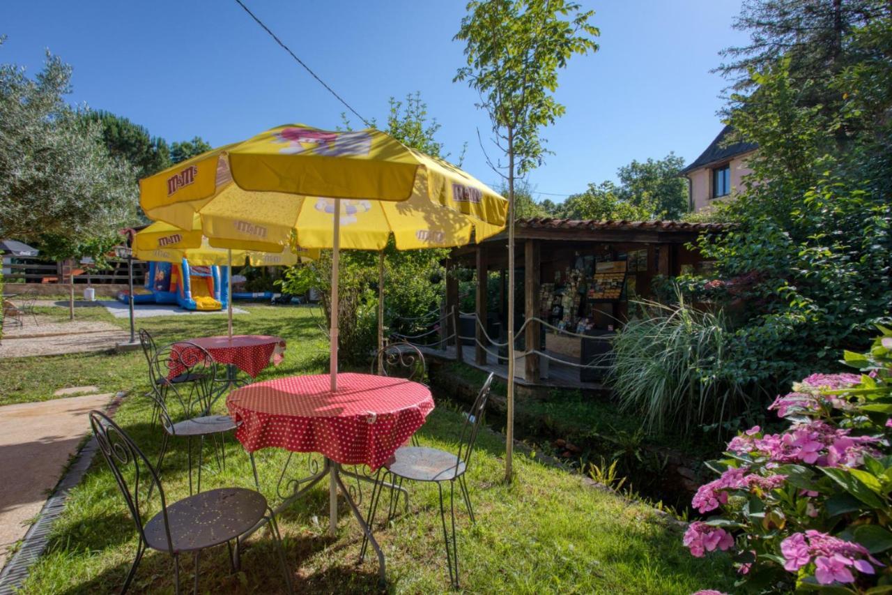 Le Moulin Du Bleufond Hotel Montignac-Lascaux Bagian luar foto