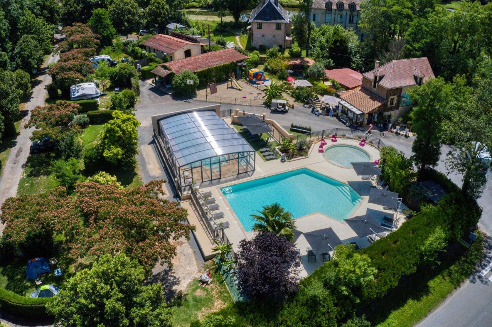 Le Moulin Du Bleufond Hotel Montignac-Lascaux Bagian luar foto
